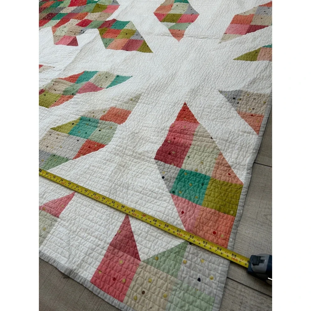 Handmade Snowflake Patchwork Quilt Multicolor Christmas Winter Throw  55x66